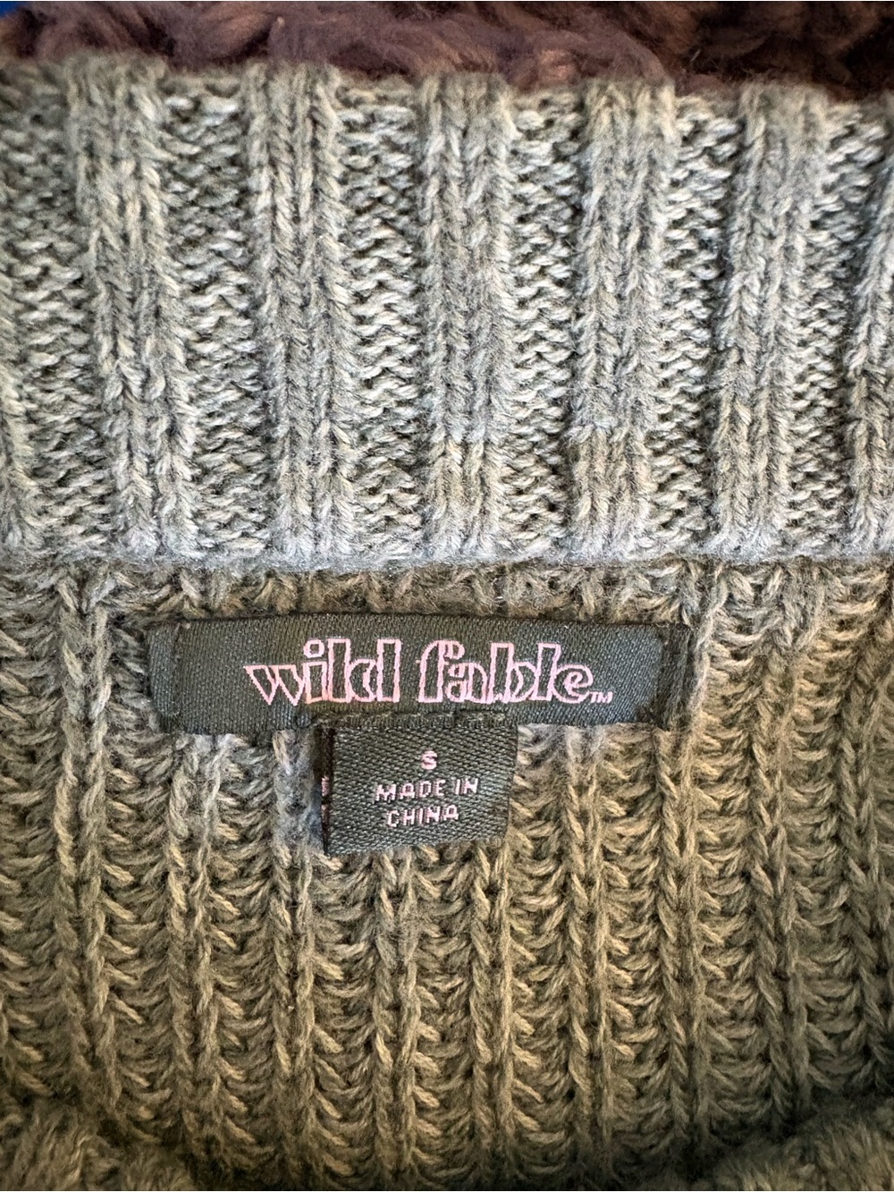 wild fable Cropped Crewneck Sweater in Forest Green - Picture 3 of 4